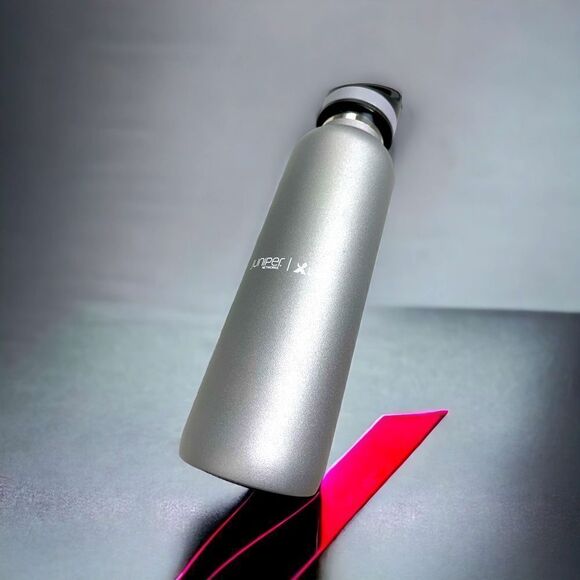 Juniper Premium Drink Bottle l 18 oz. Stainless Steel Double-wall Screw-on lid - Picture 9 of 9